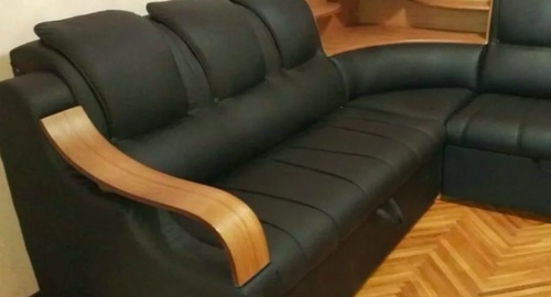 Перетяжка кожаного дивана. Кондопога